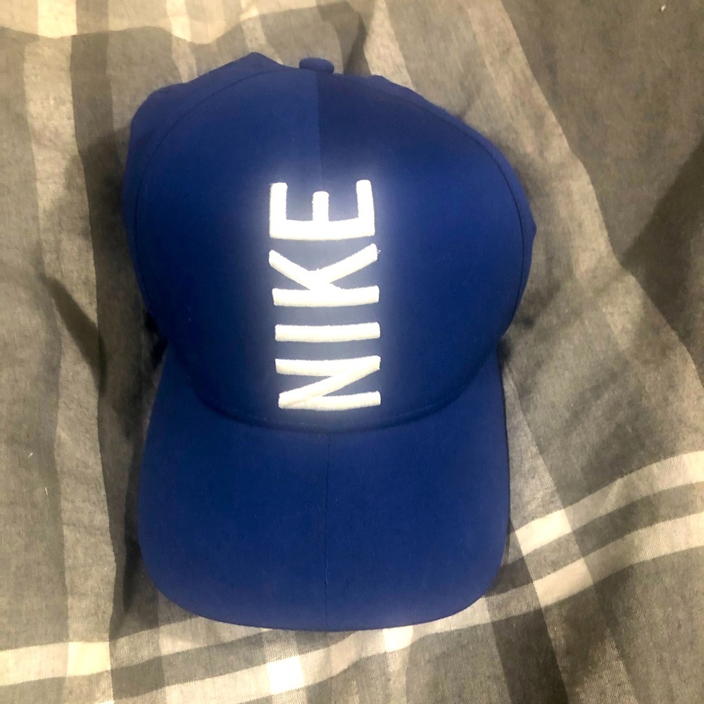 Nike Golf Hat